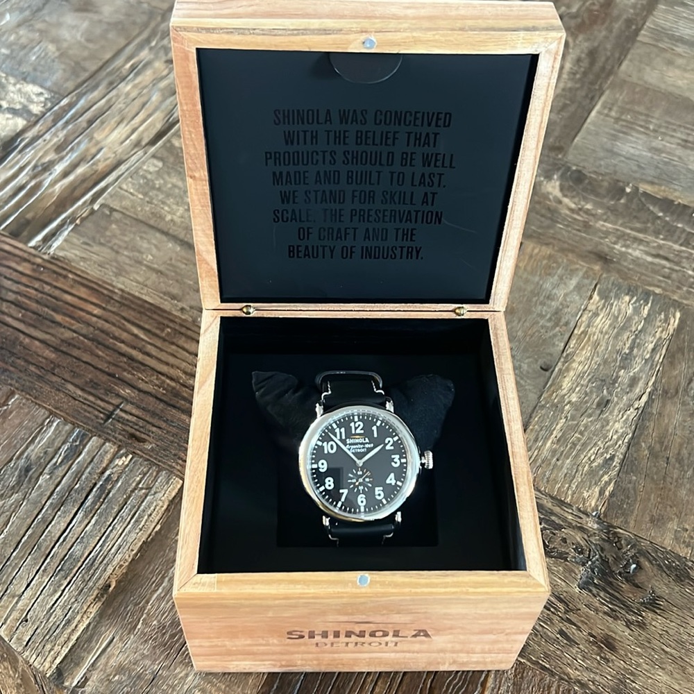 Shinola Men’s Runwell Watch 47mm